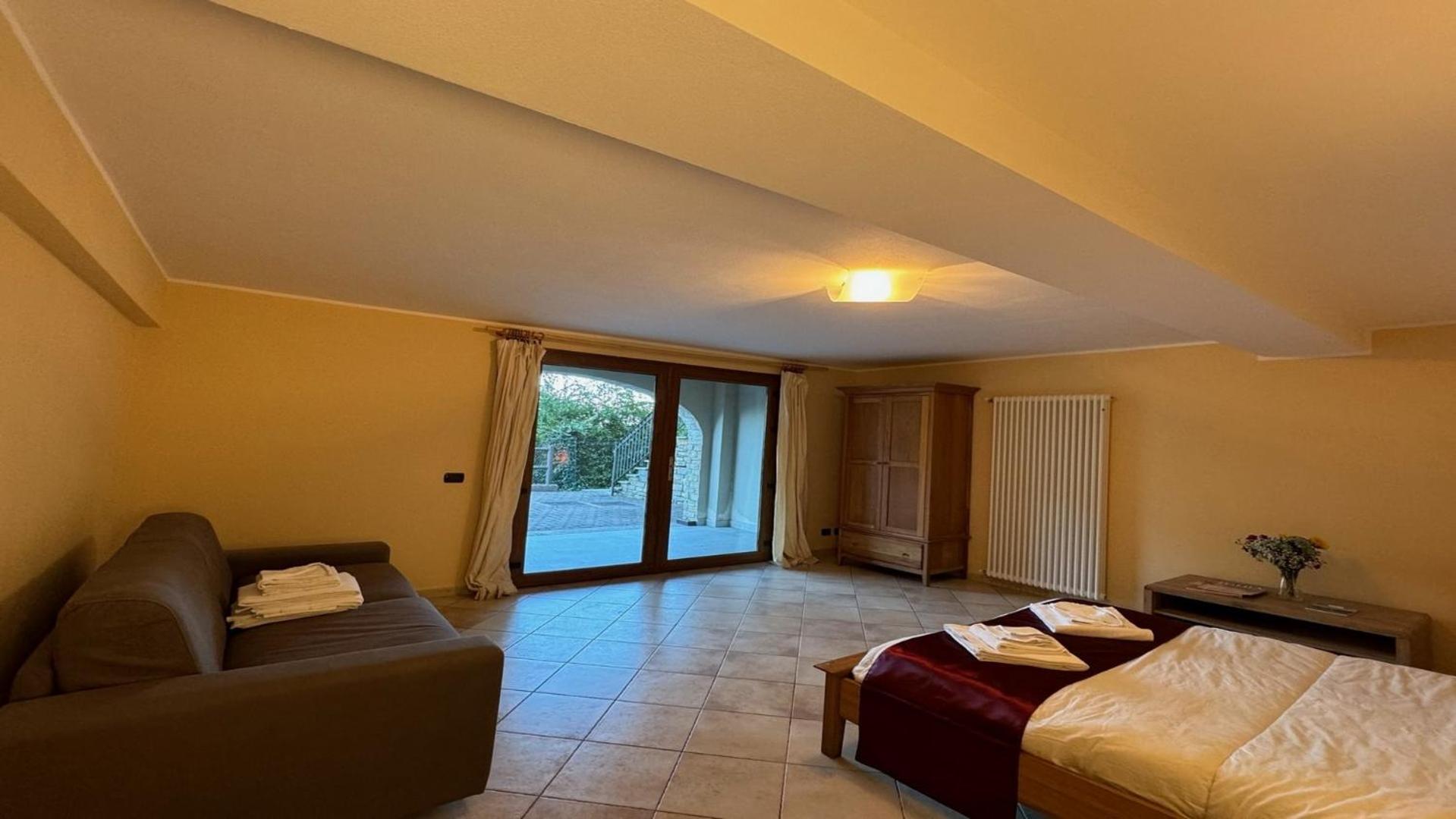 Clubhouse Villa Menaggio Bagian luar foto